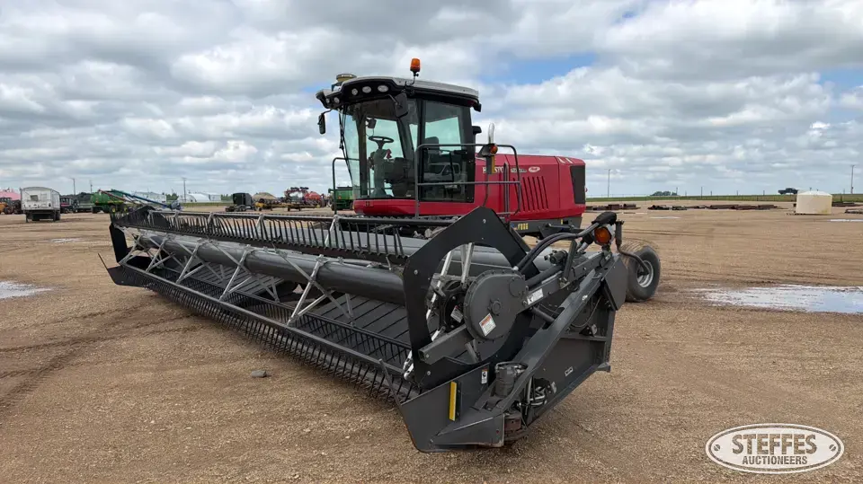 2012 Hesston WR9740 Self-Propelled Swather