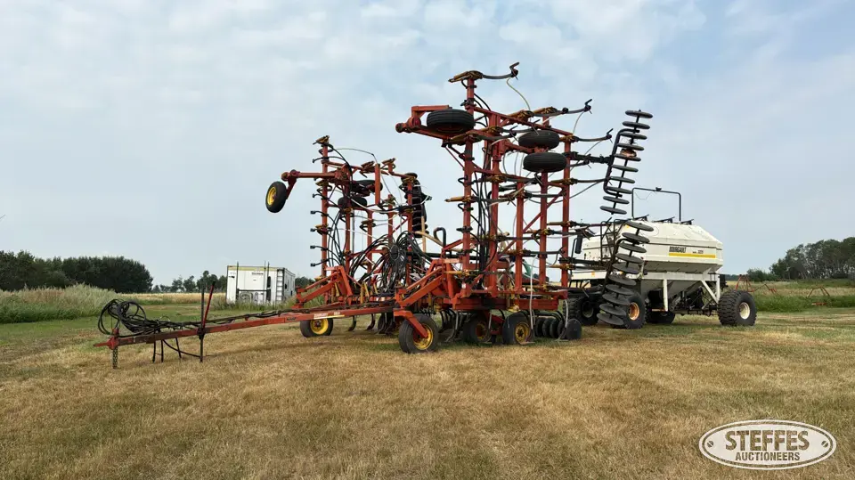 Bourgault 8800 Air Drills and Air Seeder