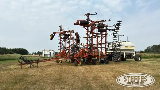 Bourgault 8800