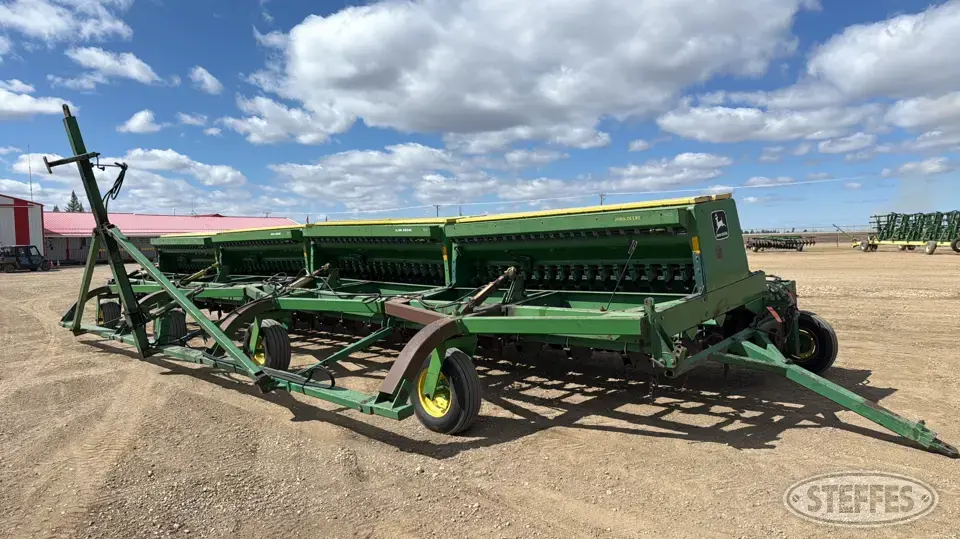1992 John Deere 9450 Press Drill