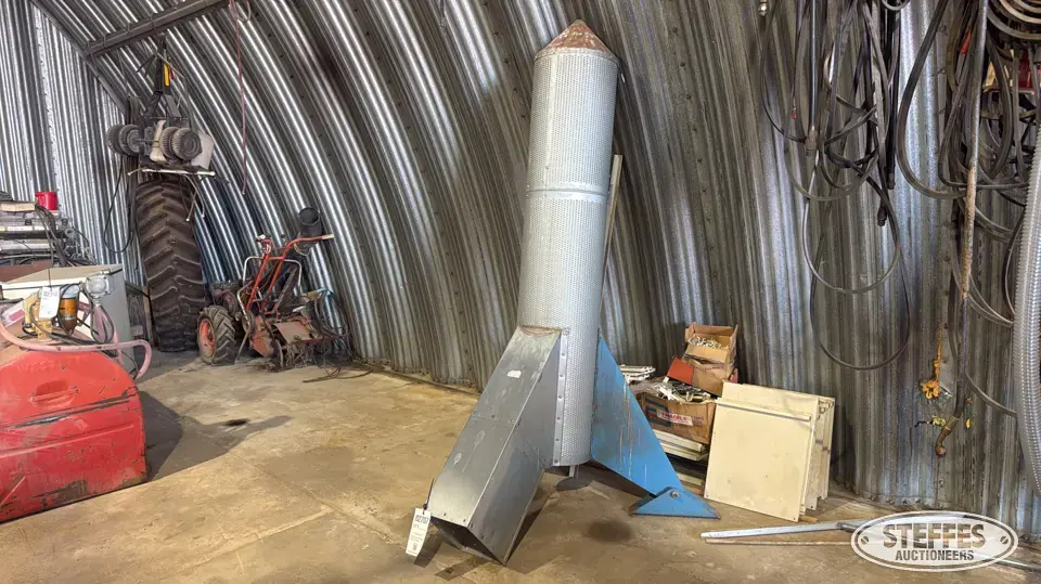 Rocket tube aeration Bin Accessory