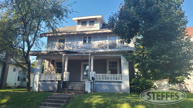 Burlington, IA Real Estate Auction