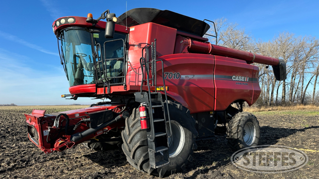 Wayne Wilkens Estate Farm Equipment Auction