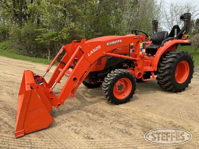 Linda Melinsky Hobby Farm Estate Auction