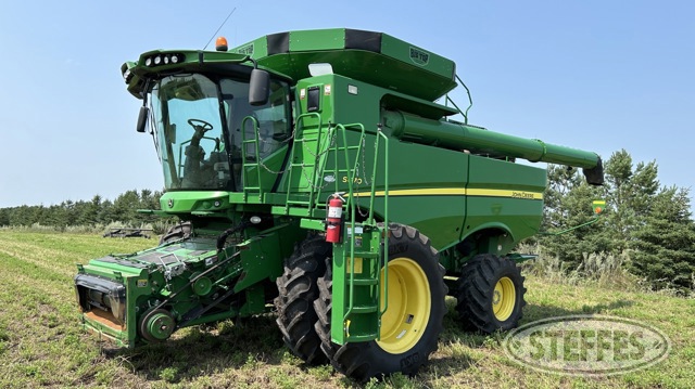 Mathern's Excess Harvest Equipment Auction
