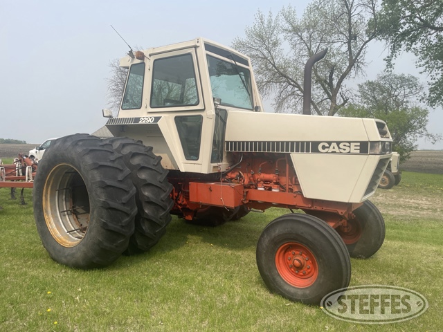 Terryl Roningen Farm Retirement Auction