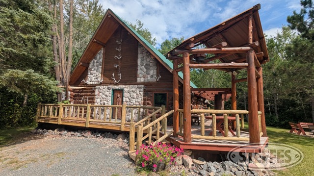 Blackduck, MN Whiskey Shack Lodge & Land Auction