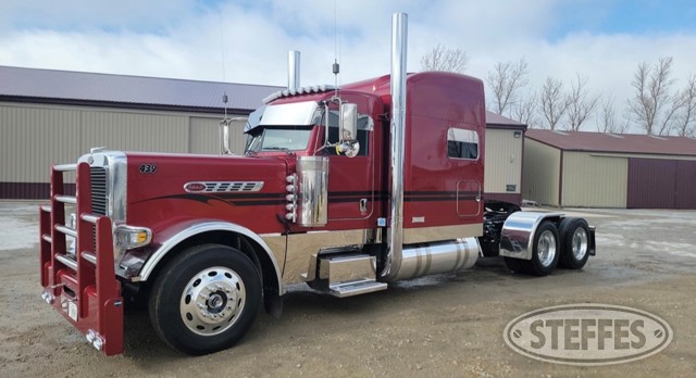 Verbrugge Trucking LLC Truck & Trailer Auction