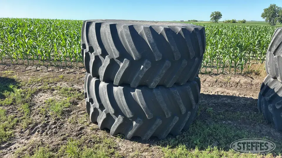 (2) Firestone 800/70R38 tires Tractor-Implement Tire