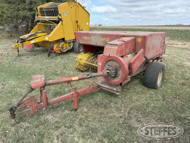 New Holland Hayliner 276
