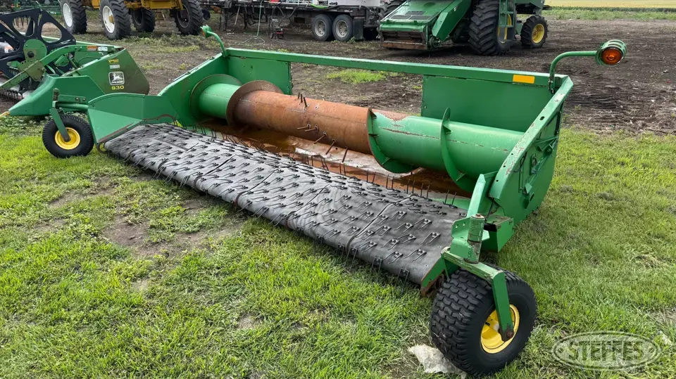 1994 John Deere 914 Pickup Head