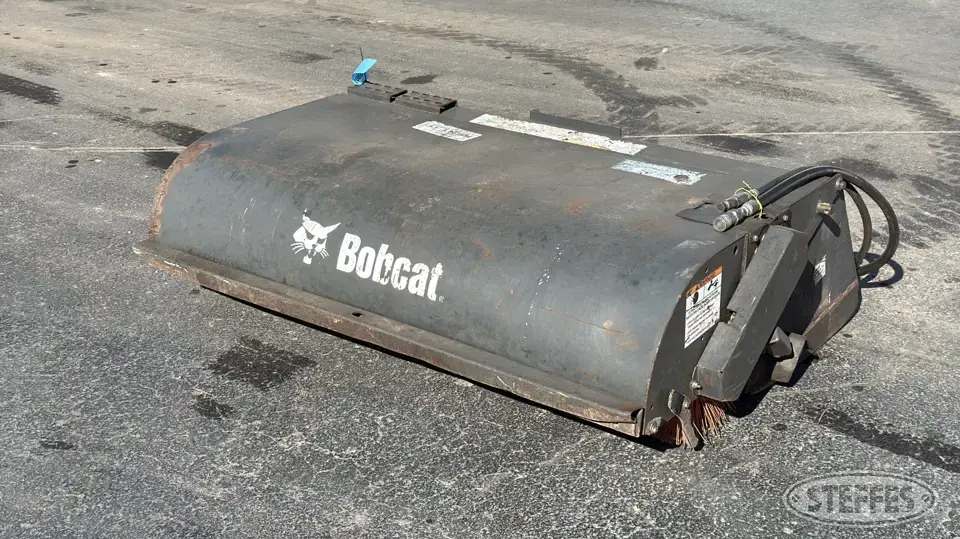 2015 Bobcat 72 Sweeper Skid Steer Attachments-Other