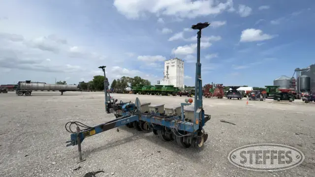 Kinze 2000