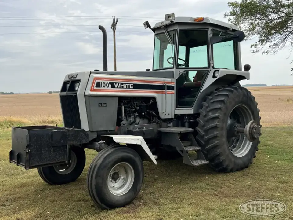 1987 White 100T 2WD Tractor