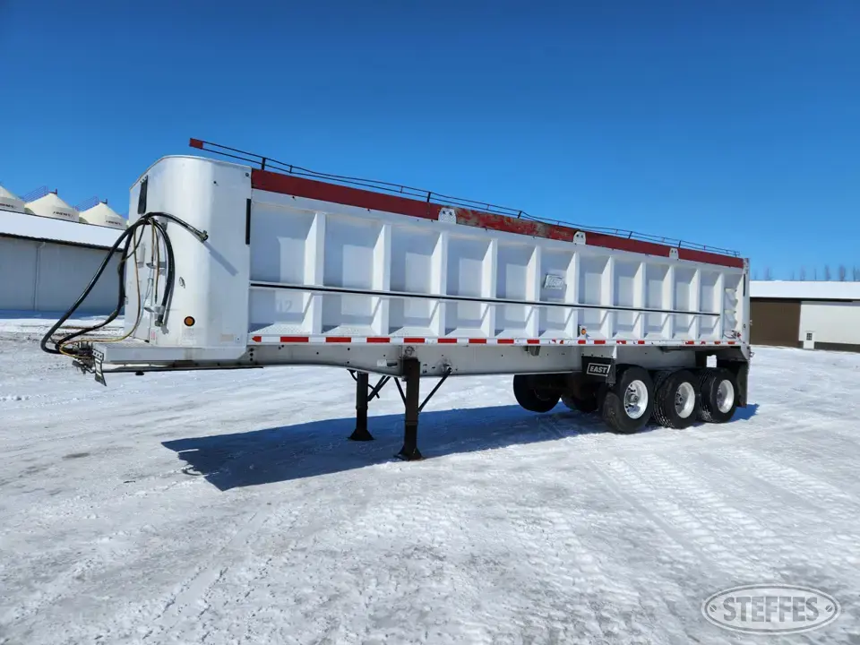 2003 East End Dump Trailer