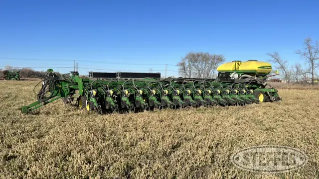 2012 John Deere DB90