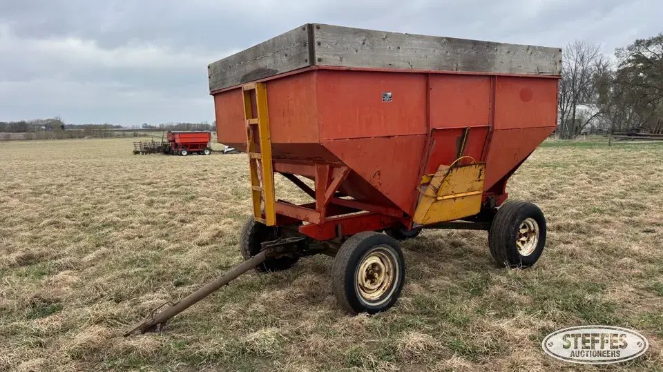 J&M 250-7 Gravity Box