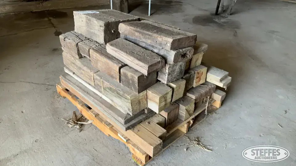 Wood blocks Farm Support Item