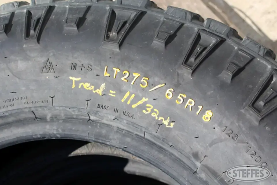 Goodyear Duratracs Passenger-Light Truck Tire