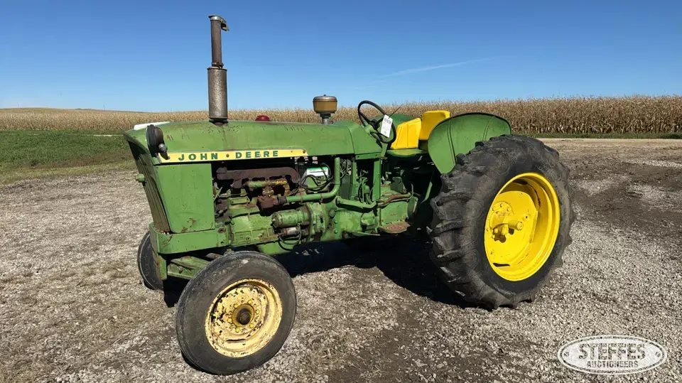 John Deere 1010 Collectible Show Tractors-Stationary Engine