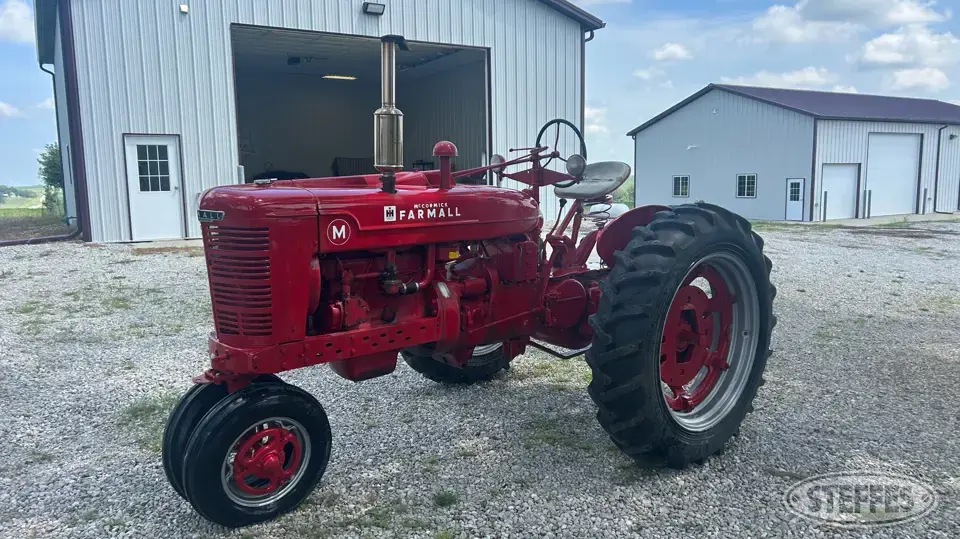 1950 Farmall M 2WD Tractor