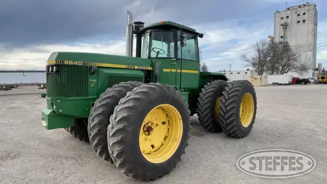 1981 John Deere 8640
