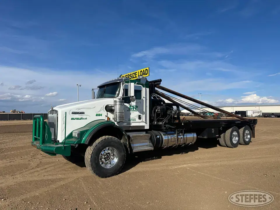 2013 Kenworth T800 Specialty Truck
