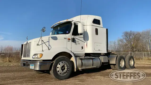 2004 International 9200i