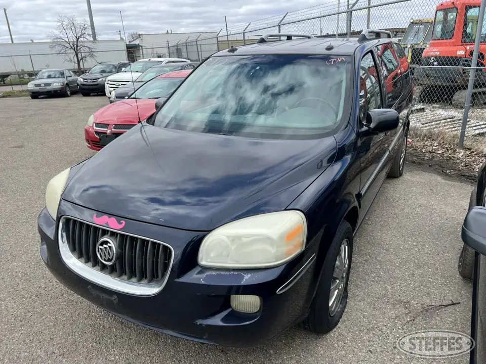 2005 Buick Terraza CXL Van