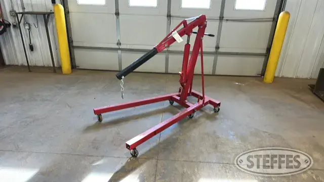 Big Red engine hoist