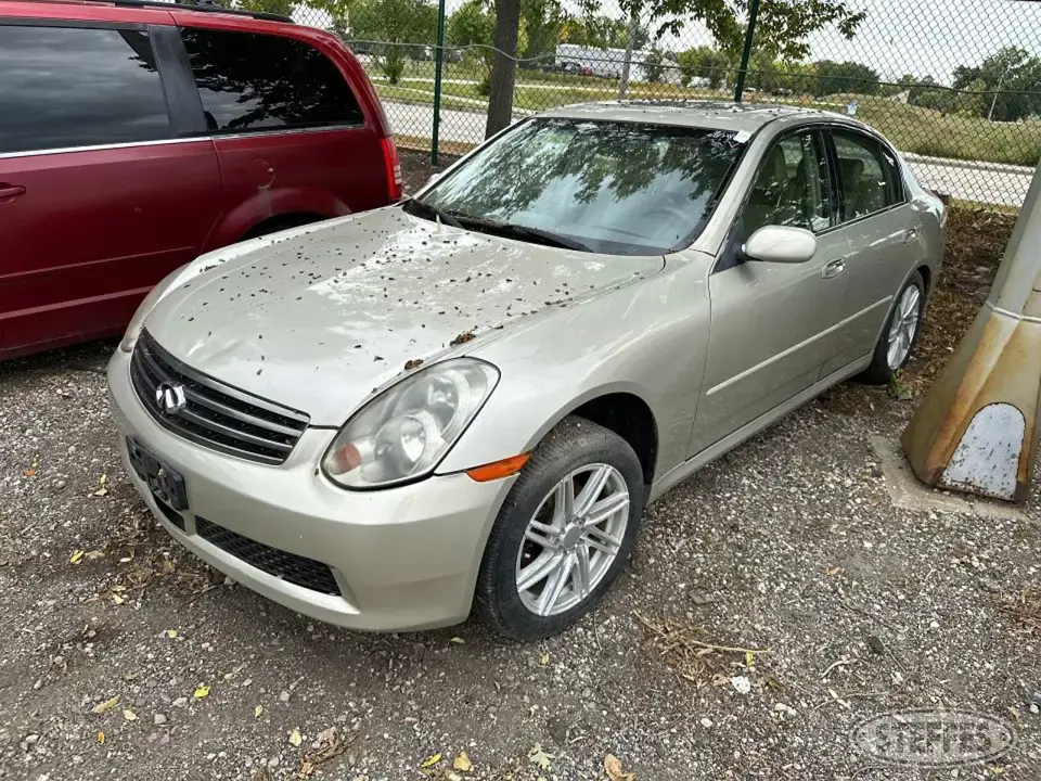 2005 Infiniti G35 Car