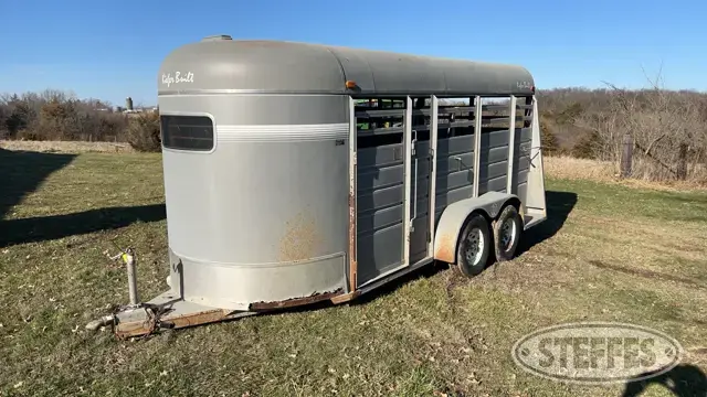 1996 Kiefer Built Stockman Express