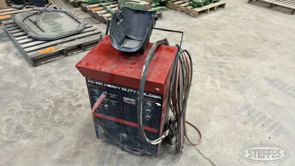 1987 Century Five Star Welding