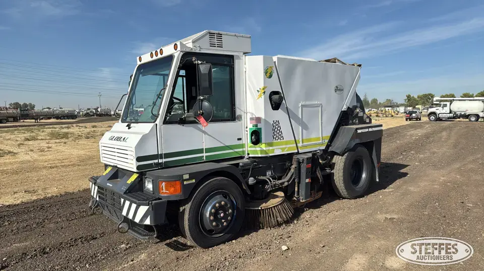 2015 Global Specialty Truck