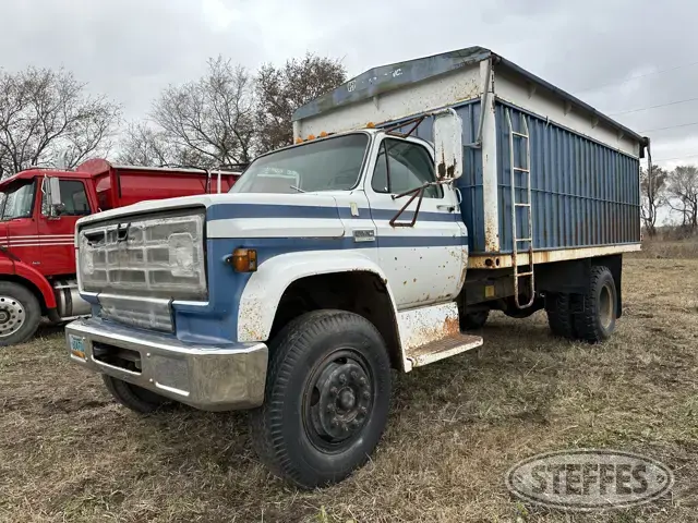 1976 GMC 6500 Sierra Grande