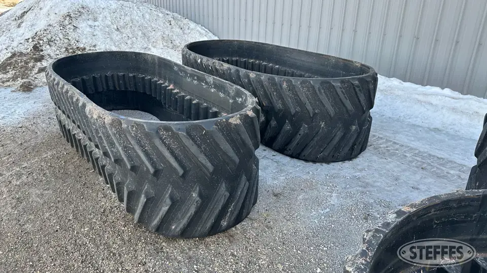 Camso AG 6500 Track