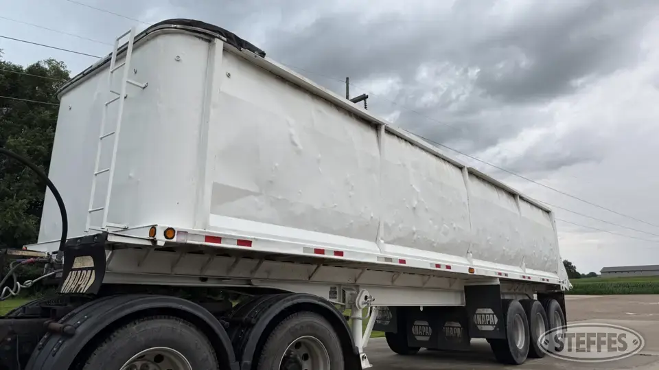 1996 Midland End Dump Trailer