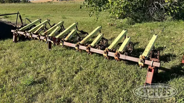 Massey Ferguson