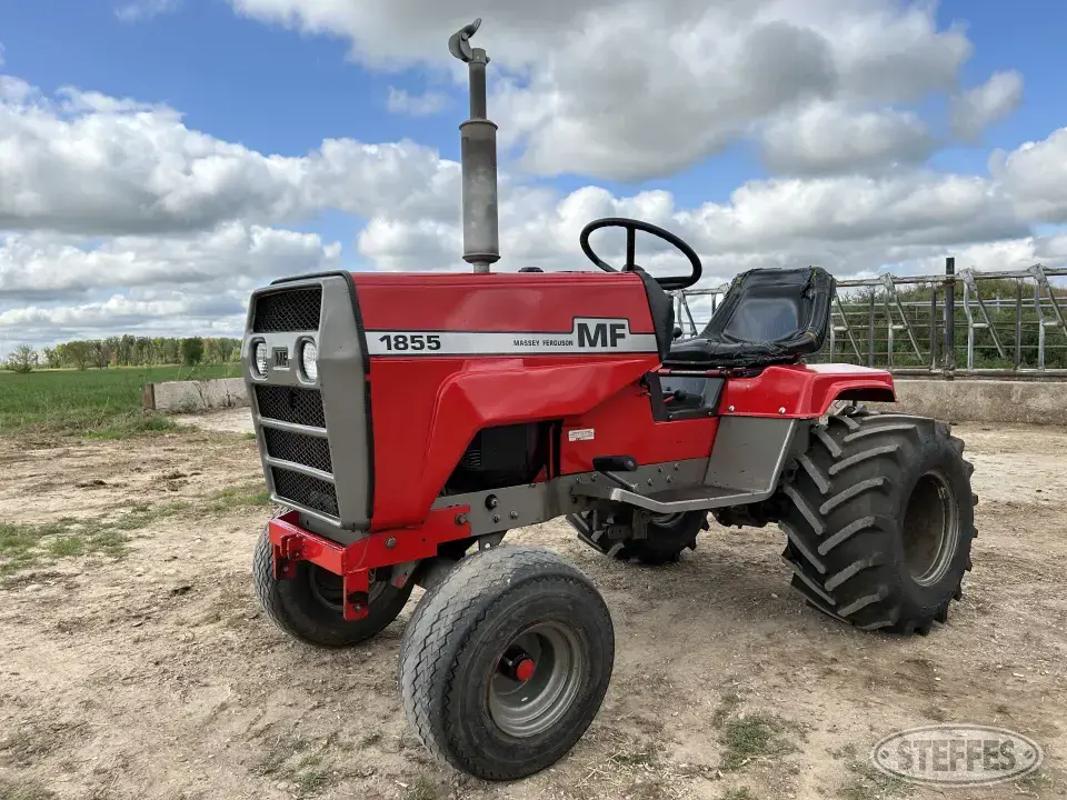 Massey Ferguson 1855 Lawn Tractor