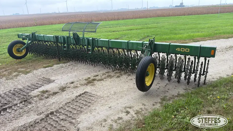 John Deere 400 Rotary Hoe