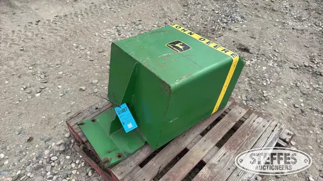 John Deere front aux. fuel tank
