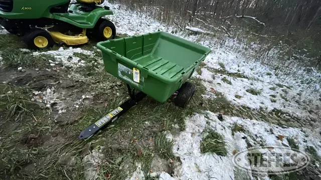 John Deere 10P