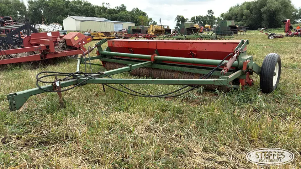 Brillion SST-144 Press Drill