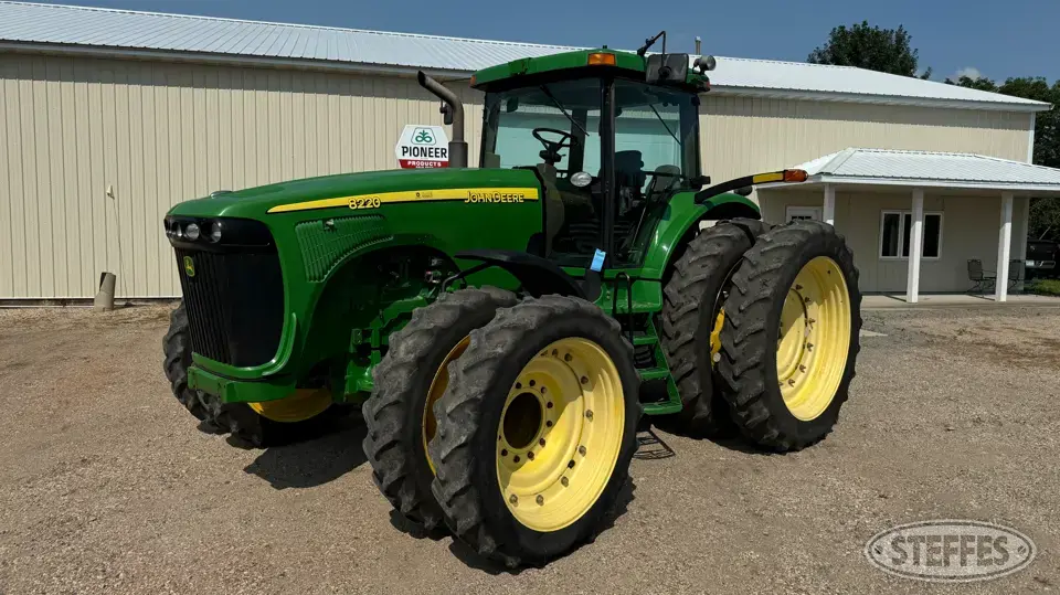 2003 John Deere 8220 MFWD Tractor