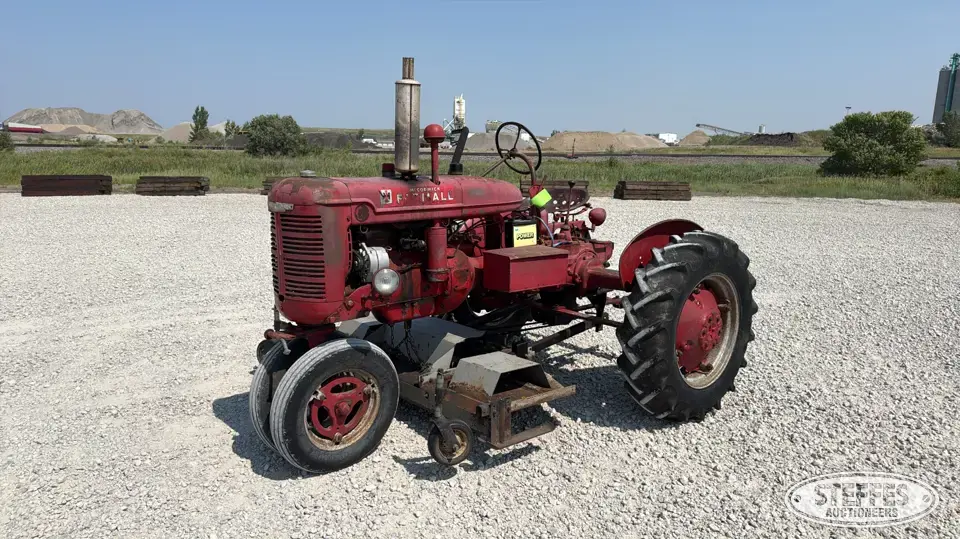 1945 Farmall B Collectible Tractor