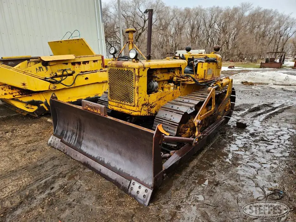 Caterpillar D4 Dozer