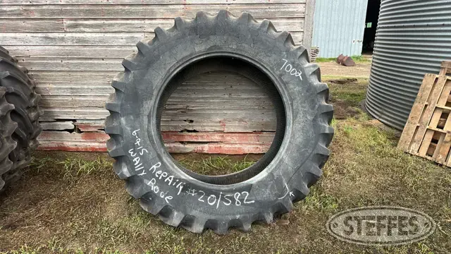 Firestone 20.8R42 tire