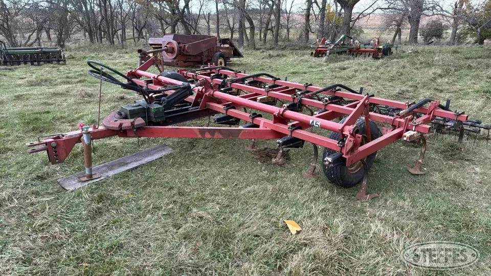 International 45 Field Cultivator