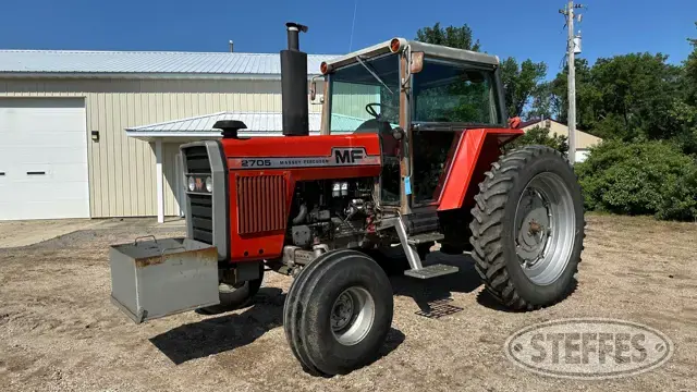 1980 Massey Ferguson 2705