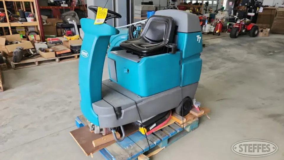 Tennant T7 Machine Tool